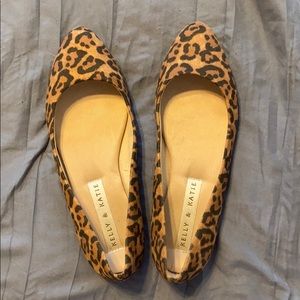 Almond Toe Leopard Print Flats